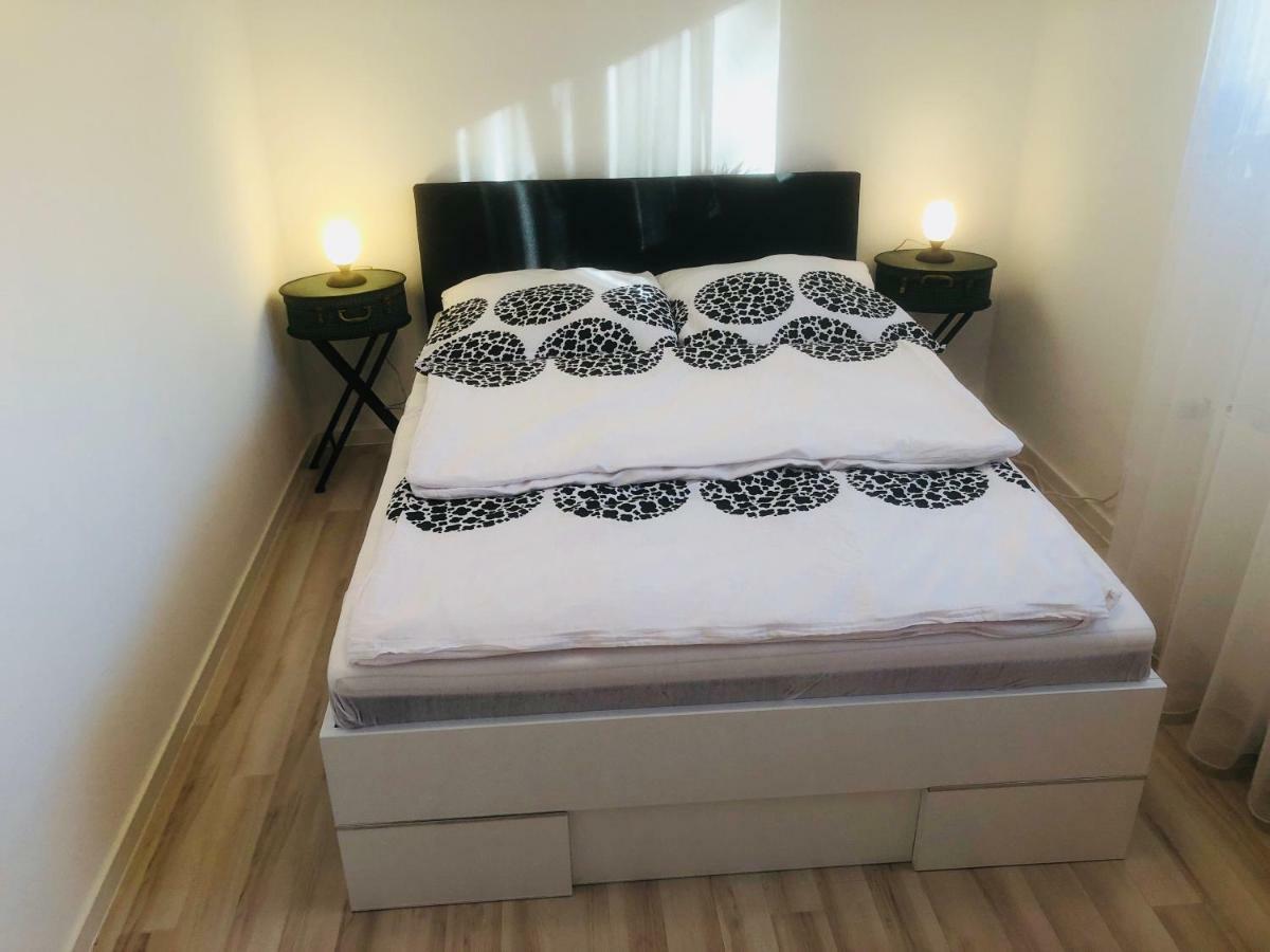 Ferienwohnung Hecker Rastatt Buitenkant foto